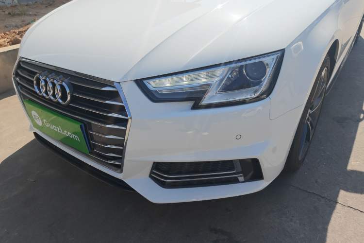 Used Audi A4L 2018 30th Anniversary Edition 40 TFSI Trendy Model