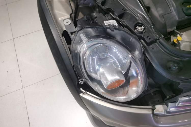 Used MINI 2011 1.6L ONE Right Front Headlight
