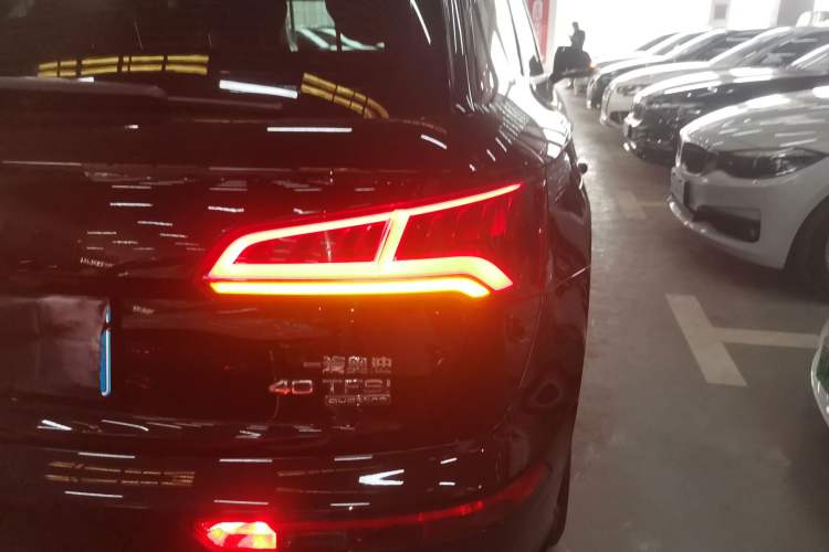 Used Audi Q5L 2020 Updated 40 TFSI Prestige Fashion Edition
