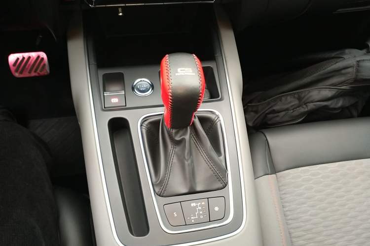 Used Citroen C5 AIRCROSS 2017 350THP Fashion Edition Gear Lever