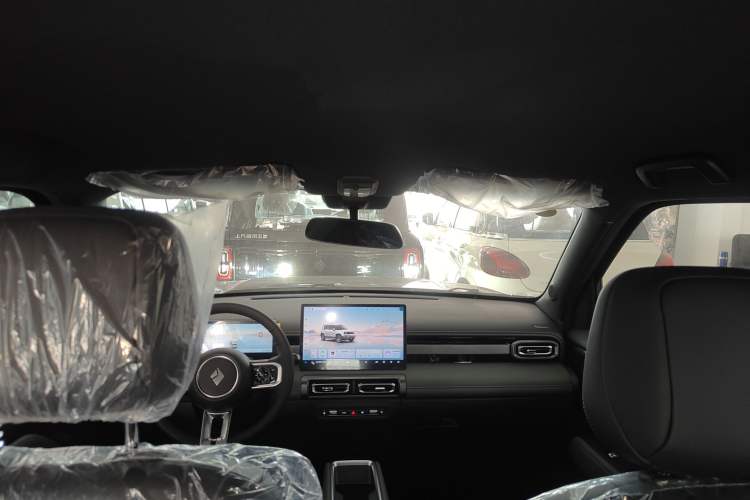 Used Baojun Spark EUV 2026 Model 401km Flagship Edition
