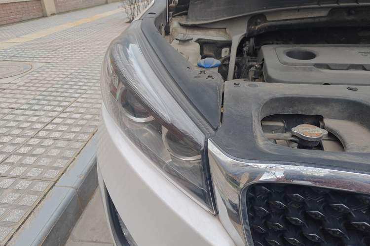 Used Kia Sorento 2016 Sorento L 2.4L Gasoline 4WD Custom Edition 7 Seats Emission Standard China V
