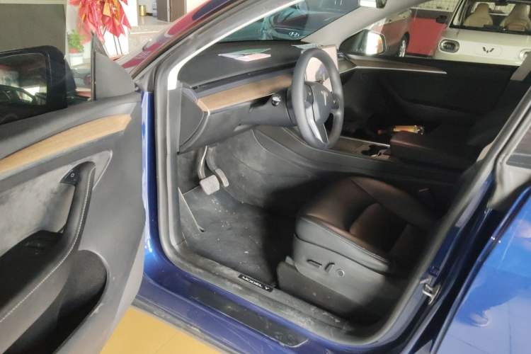 Used Tesla Model Y 2022 Revised Version Rear-Wheel Drive Driver Seat
