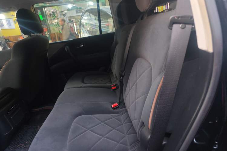 Used Nissan Patrol 2018 4.0L LinkedIn Edition