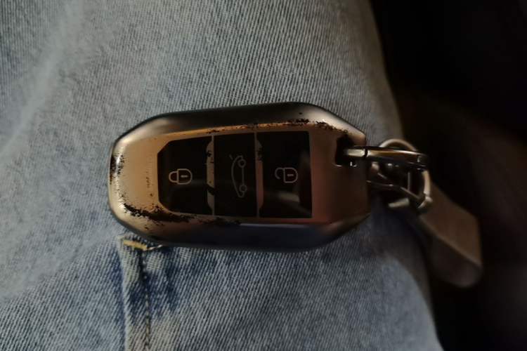 Used Peugeot 408 2022 1.6T Light-Chasing Edition