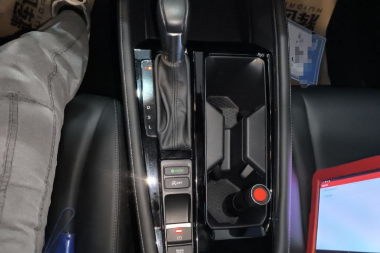 Used Honda Accord 2025 260TURBO Luxury Edition Gear Lever