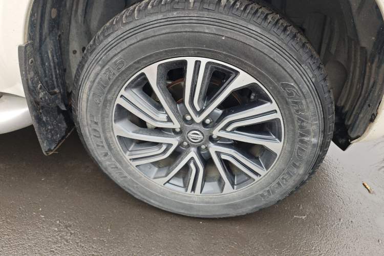 Used Nissan Terra 2020 2.5L XL Upper 4WD Automatic Four-Wheel Drive Luxury Edition
