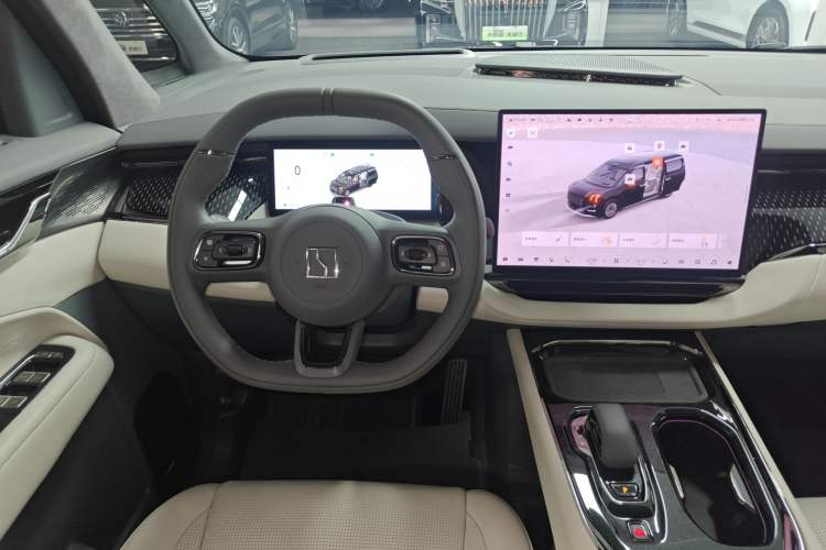 Used Zeekr 009 2024 Six-Seat Executive Version 4WD 108 kWh
