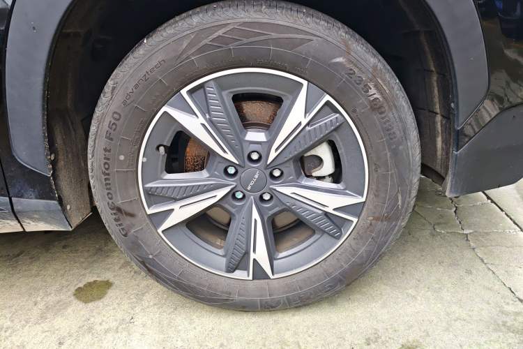 Used JETOUR Dashing 2023 1.5T DCT Starlight Shine Pro Edition