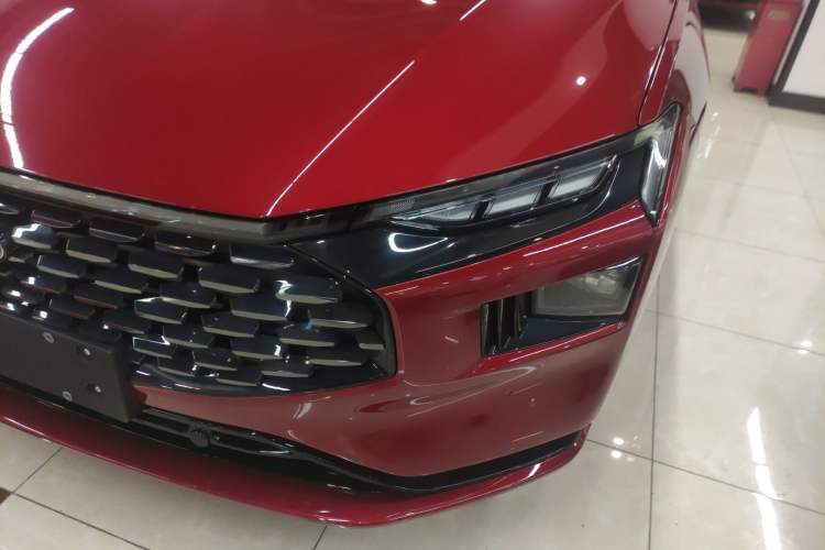 Used Ford Mondeo 2025 2.0T EcoBoost Ultimate Edition Left Front Headlight