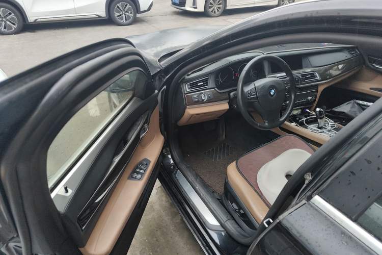 Used BMW 7 Series 2011 730Li Elegant Model