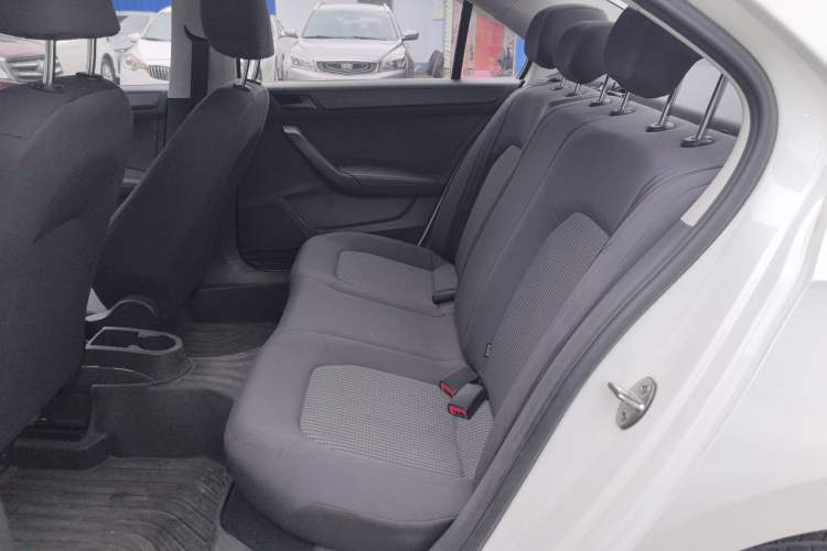 Used Volkswagen Santana 2018 1.5L Manual Fashion Edition Left Rear Seat