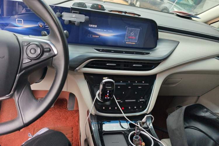 Used Buick GL8 2023 ES Lu Zun Comfort Model Audio And AC Panel