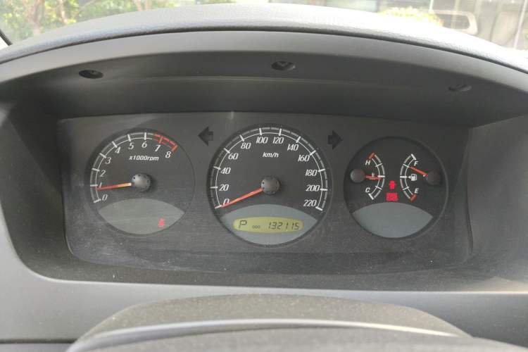 Used Roewe W5 2013 1.8T 2WD Automatic Xingyu Edition