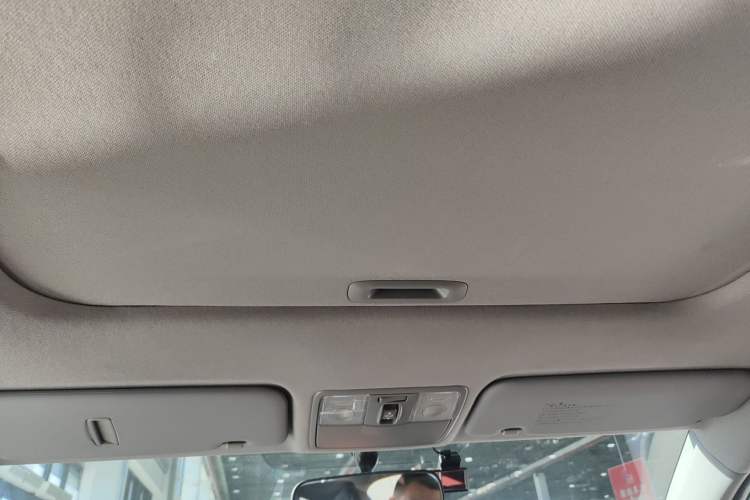 Used Hyundai Verna Ray 2014 1.4L Automatic GLX