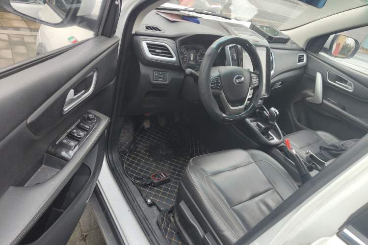 Used SWM X7 2016 1.5T Manual Luxury Edition 7 Seats
