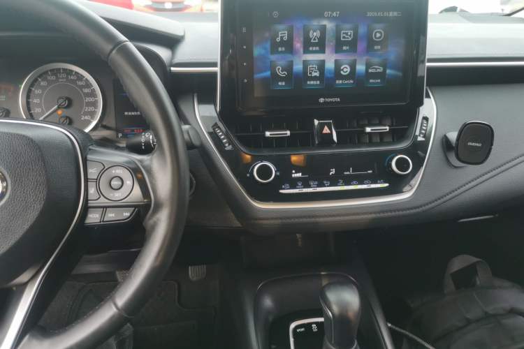 Used Toyota Corolla 2019 1.2T S-CVT GL-i Luxury Edition Audio And AC Panel