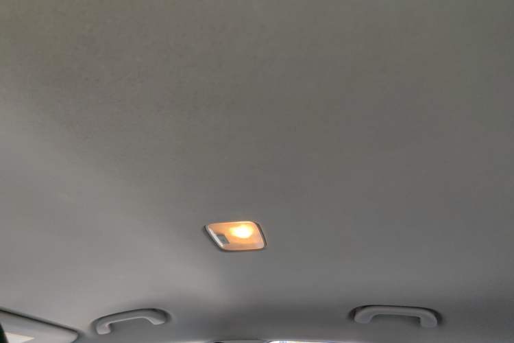 Used Hyundai Elantra (5th Generation / Langdong) 2015 1.6L Automatic Fashion Model
