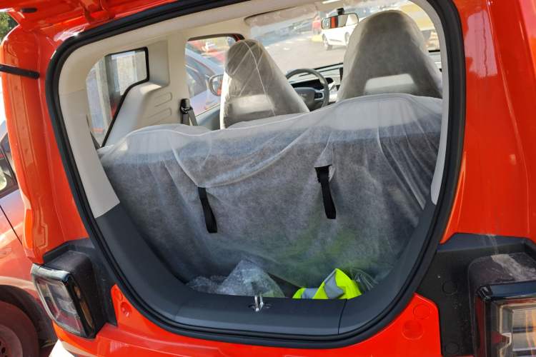 Used Geely Galaxy Panda 2025 210km Panda Rider Trunk