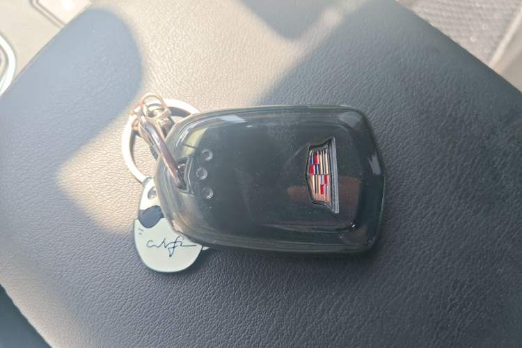 Used Cadillac XT5 2023 2.0T Two-Wheel-Drive Fashion Edition Vehicle Key