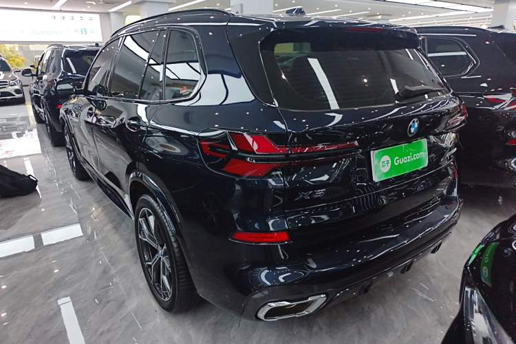 Used BMW X5 2023 xDrive 30Li Luxury M Sport Night Edition Package