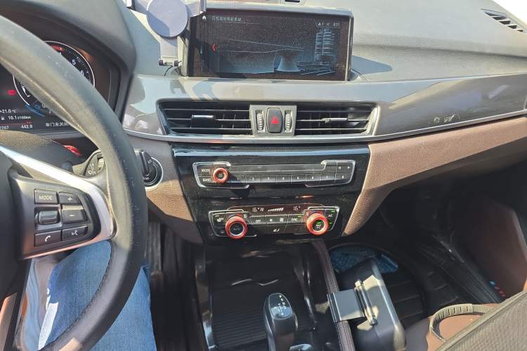 Used BMW X1 2019 xDrive20Li Luxury Model
