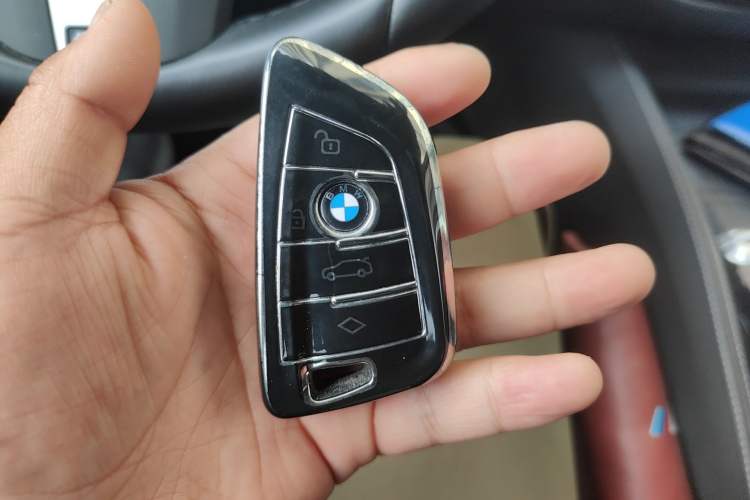 Used BMW 5 Series 2023 530Li Leading Model M Sport Package Vehicle Key