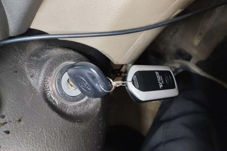 Used Toyota Highlander 2012 2.7L Two-Wheel Drive 7-Seater Luxury Edition