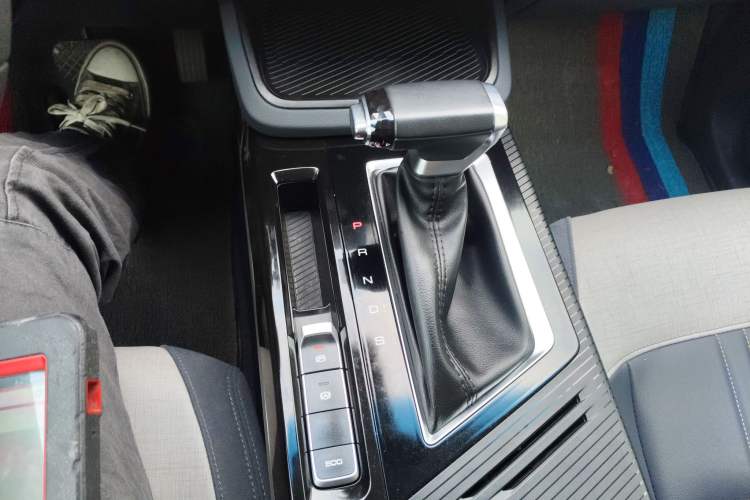 Used Baojun RM-5 2019 1.5T CVT 24-Hour Online Luxury Version 6 Seats
