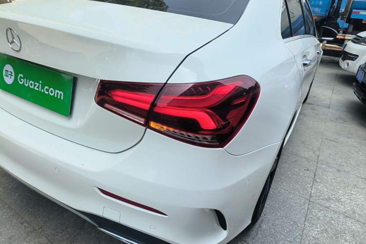 Used Mercedes-Benz A-Class 2022 Revised Version A 200 L Sport Sedan Fashionable Style