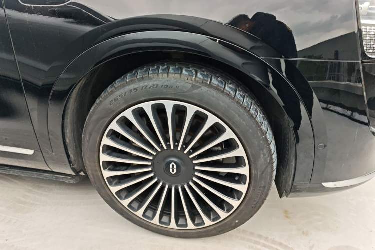 Used Hima AITO M9 2024 Range-Extended Ultra Version 52 kWh 5-Seater Model Right Front Wheel Hub