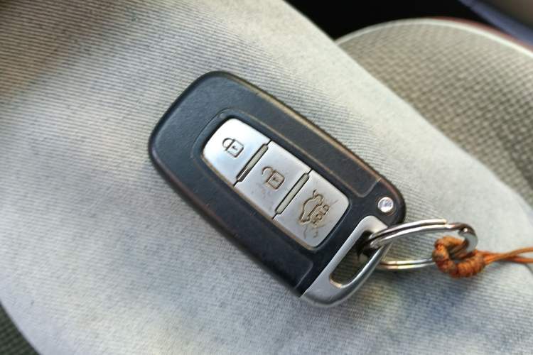 Used Hyundai Elantra (5th Generation / Langdong) 2012 1.6L Automatic Leading Model Vehicle Key