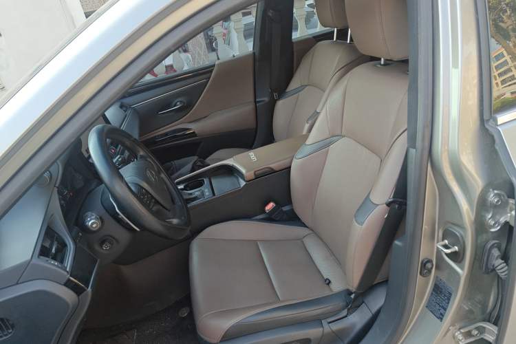 Used Lexus ES 2023 200 Excellence Edition