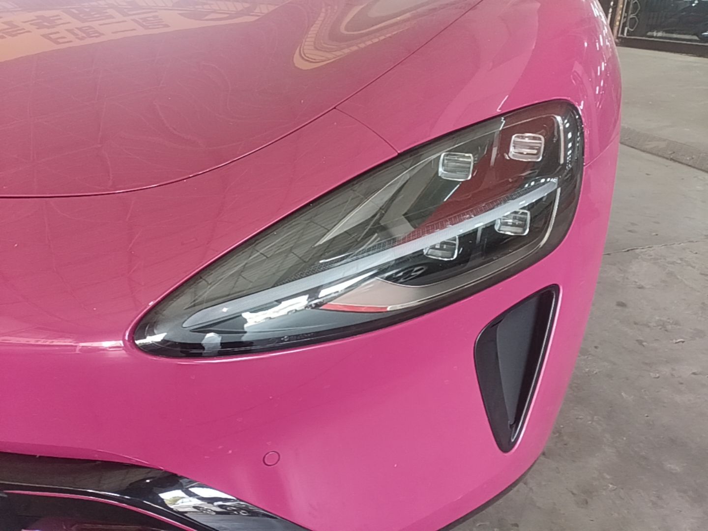Xiaomi Auto SU7 2024 Four-Wheel Drive Ultra-Long Range Advanced Intelligent Driving Max Edition — снимка 8