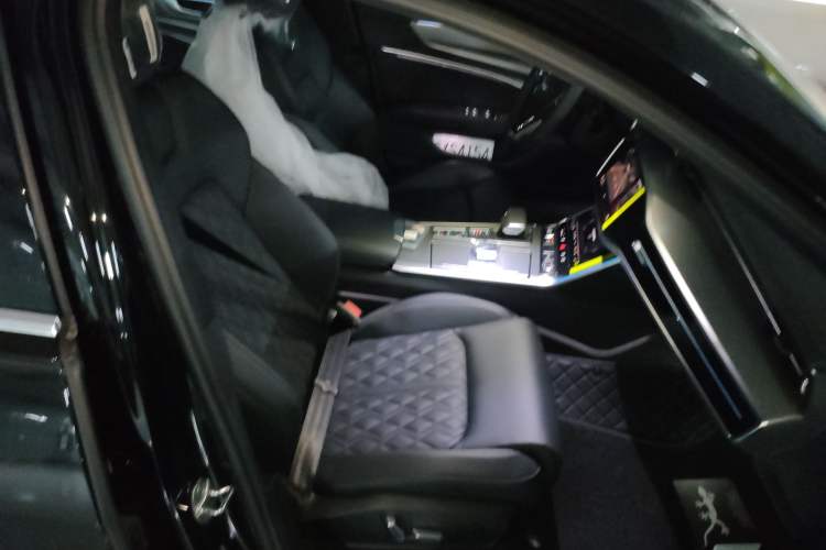 Used Audi A6L 2026 45 TFSI Prestige Dynamic Edition
