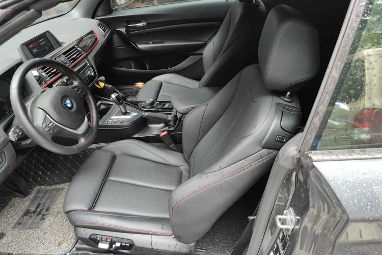 Used BMW 2 Series 2019 225i Convertible Coupe Sports Design Package Left Front Seat