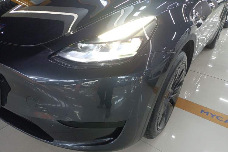 Used Tesla Model Y 2024 Rear-Wheel-Drive Version
