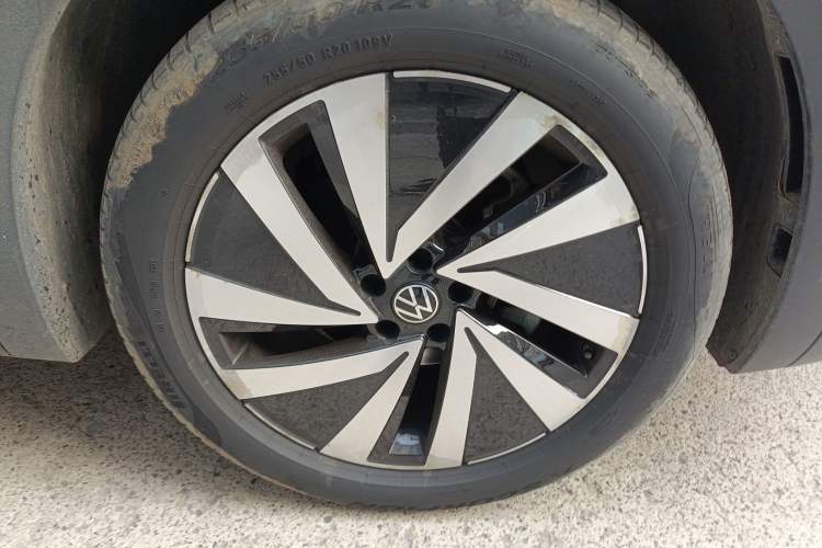 Used Volkswagen Talagon 2022 380TSI All-Wheel-Drive Luxury Prestige Pro 7-Seater Right Front Wheel Hub