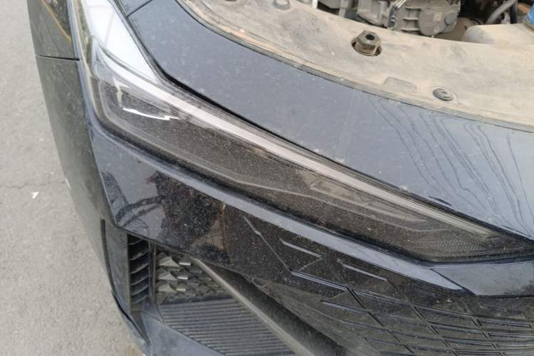 Used CHANGAN UNI-V 2023 1.5T Prestige Model