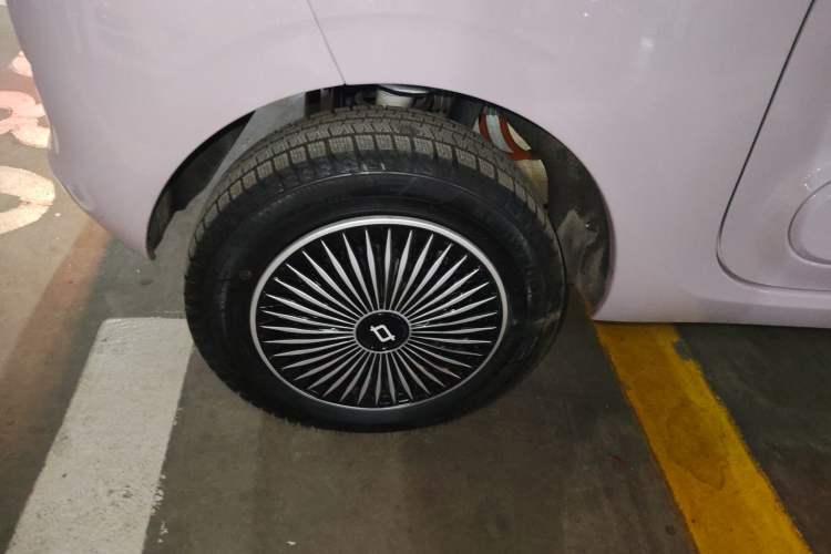 Used Bestune Pony 2025 222km Range Linglong Horse