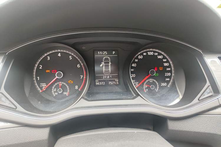 Used Volkswagen Passat 2016 330TSI DSG Luxury Edition Instrument Cluster