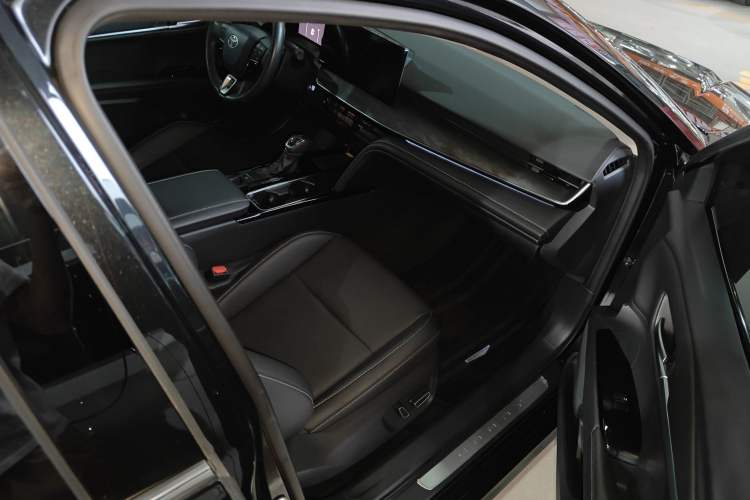 Used Toyota Camry 2024 2.0 GVP Luxury Edition