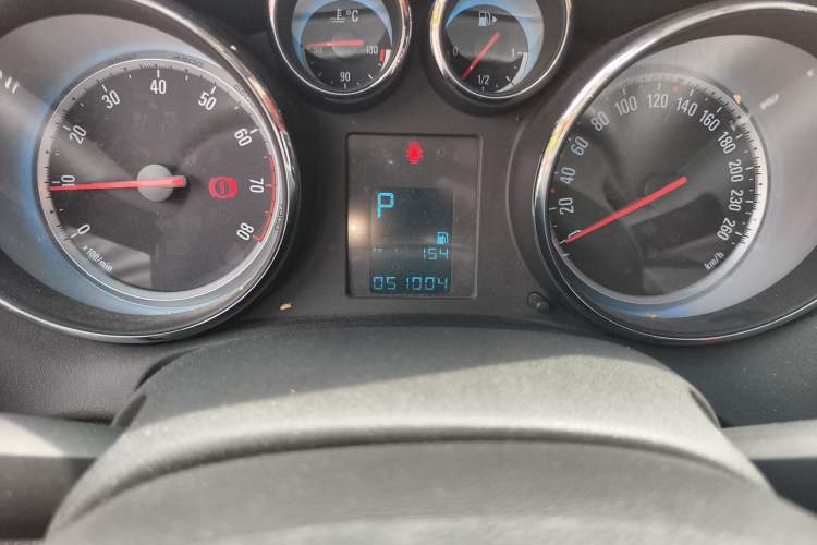 Used Buick GT 2014 XT 1.6L Automatic Fashion Edition
