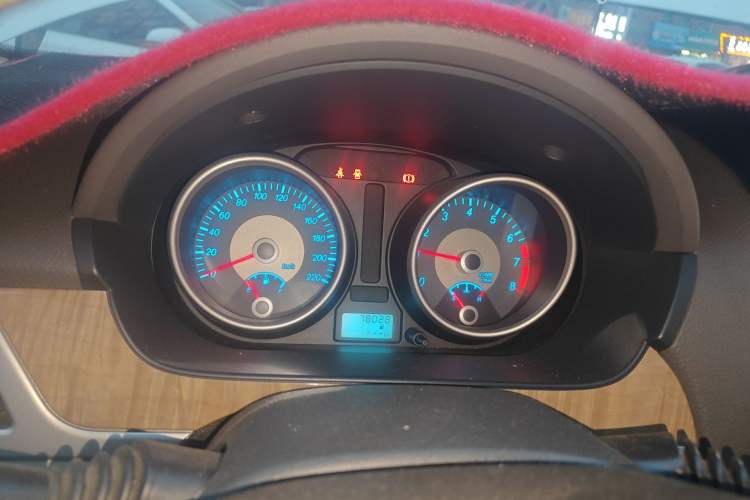 Used Buick Excelle 2015 1.5L Manual Classic Trim Instrument Cluster