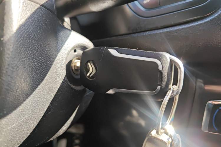 Used Citroen C5 2014 2.0L Automatic Luxury Edition Vehicle Key