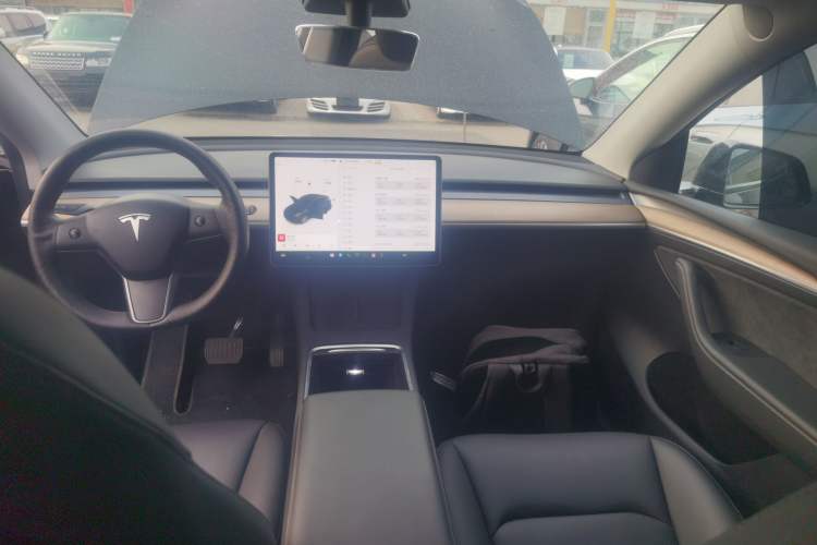 Used Tesla Model Y 2021 Long-Range All-Wheel-Drive Version 3D7 Audio And AC Panel