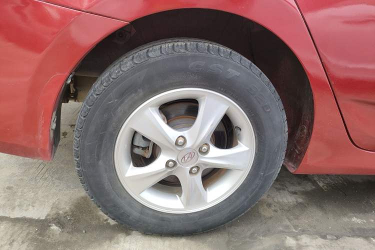 Used Hyundai Verna (older generation) 2016 1.4L Manual Smart GLS Trim Exterior 5