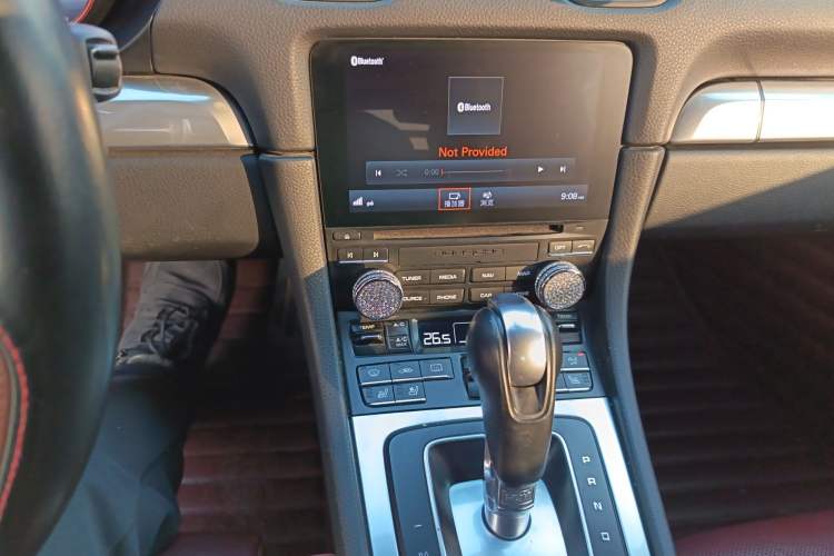 Used Porsche 718 2016 Cayman 2.0T
