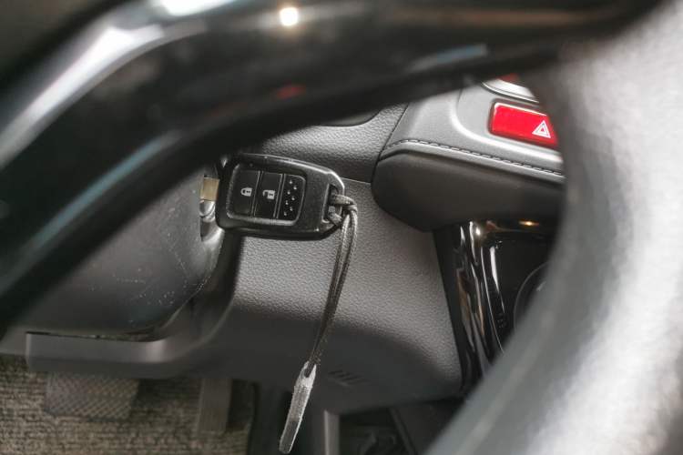 Used Honda Vezel 2015 1.5L CVT two-wheel drive Comfort trim
