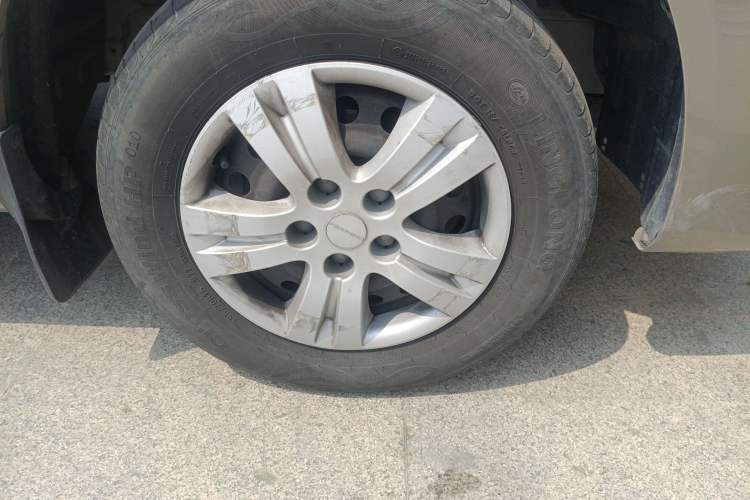 Used FORTHING Lingzhi 2024 M5L 1.5T Manual Comfort 7-Seater